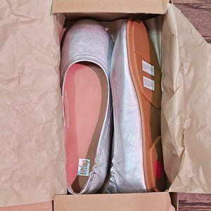 New In Box - Fitflop leather ballet flats.